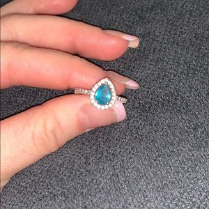 Aquamarine & Diamond ring